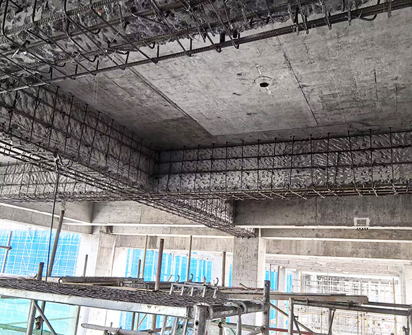 粘碳纤维布加固是否适用于工业厂房？  