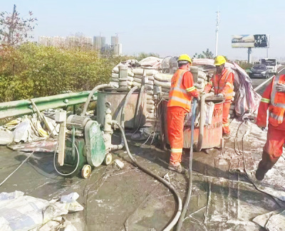 粘钢加固技术在图书馆中的应用效果如何？  