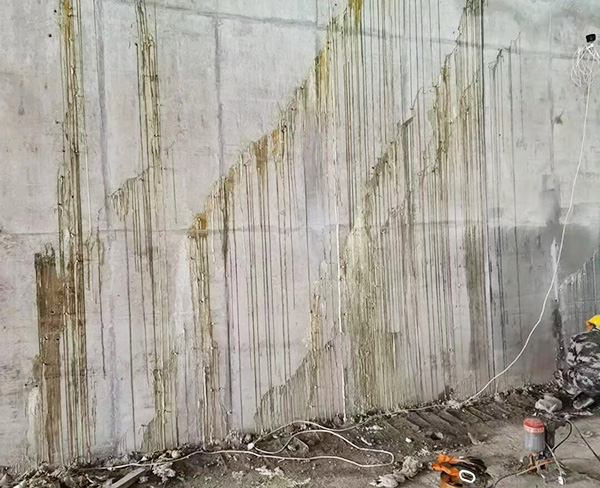 植筋加固施工中如何避免钢筋锈蚀？预防措施  